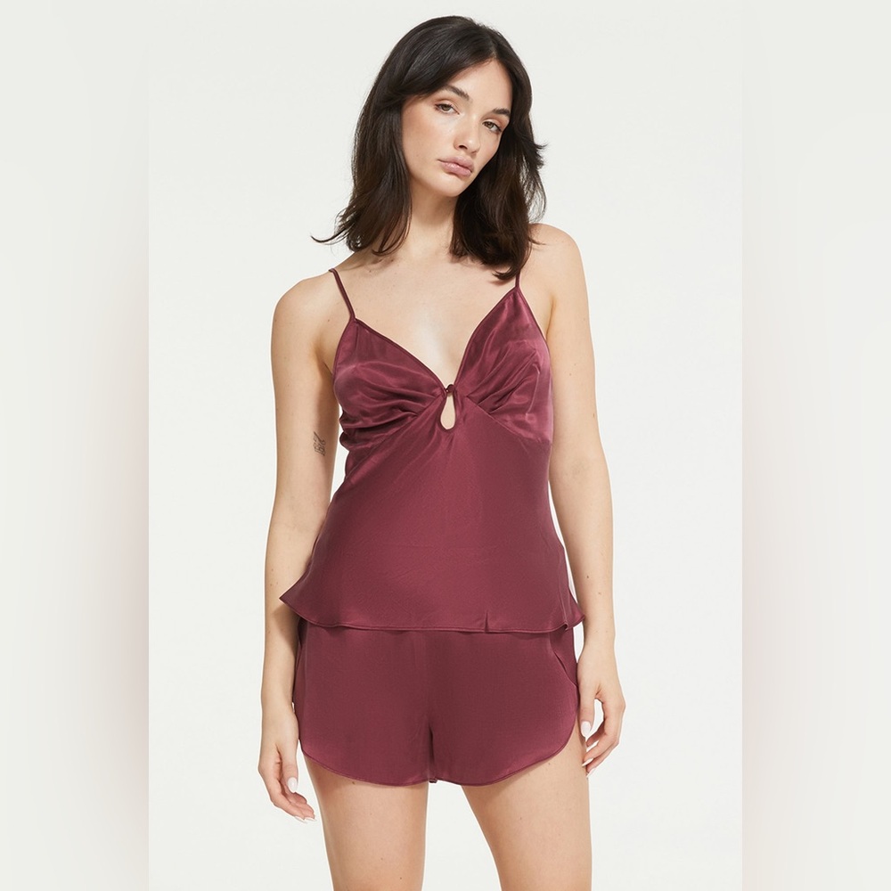 Ginia Silk Cami Shorts Set - Picture 2 of 6
